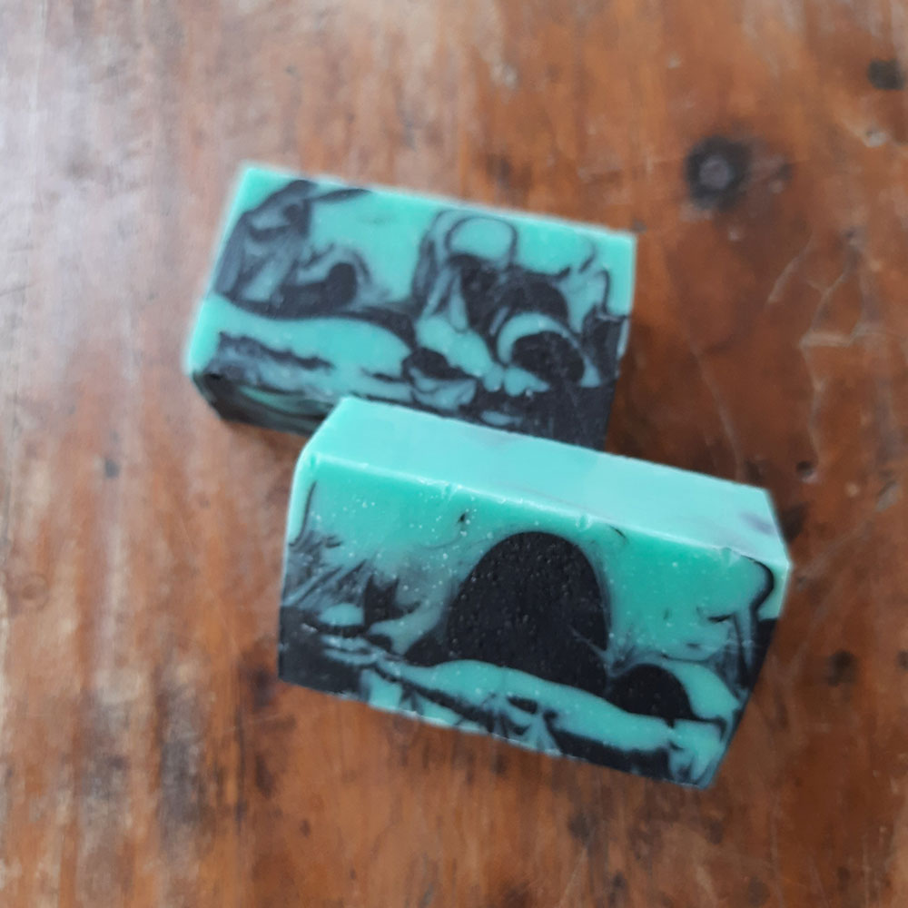 Spearmint & Activated Charcoal Face Scrub Bar